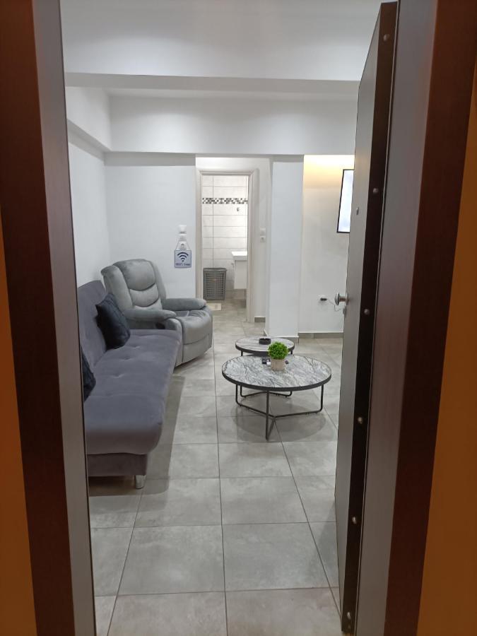 Travelers Tranquil & Chillout Apt Athens Exterior photo