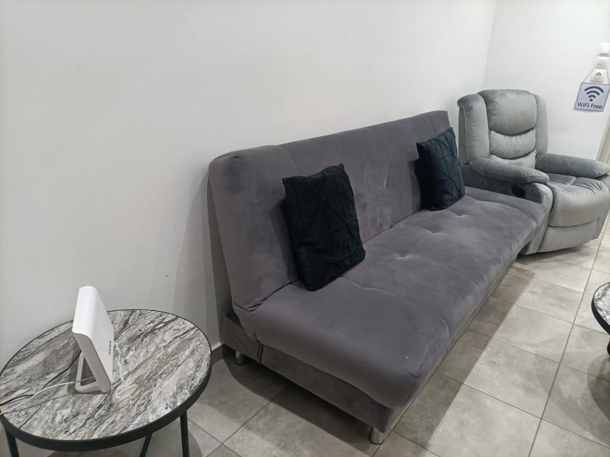 Travelers Tranquil & Chillout Apt Athens Exterior photo
